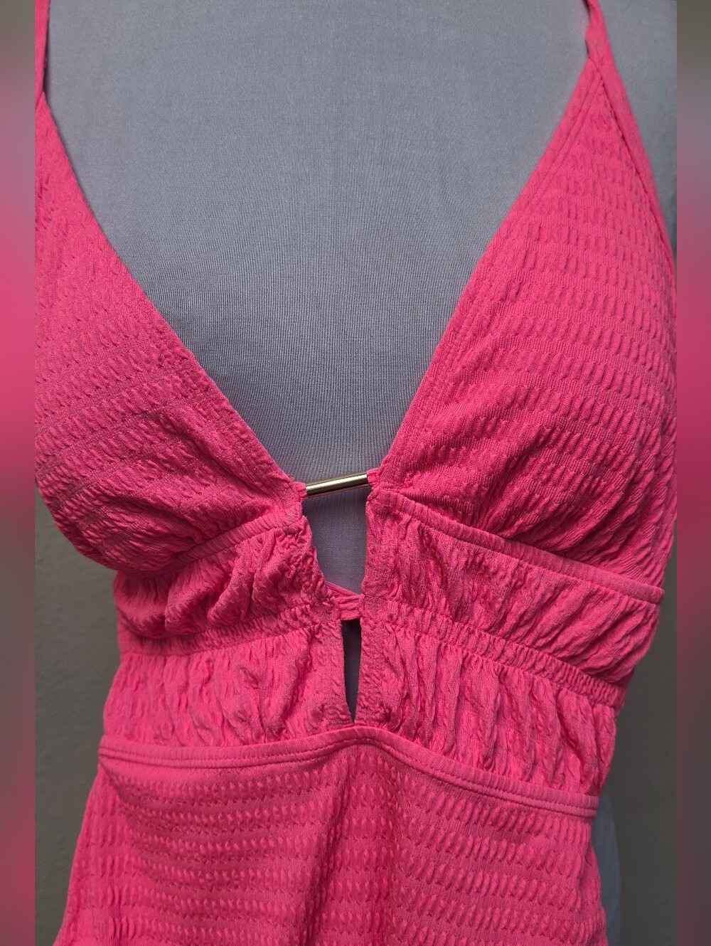 Cupshe Bright Pink One-Piece Swimsuit with V-Plunge - Picture 5 of 9